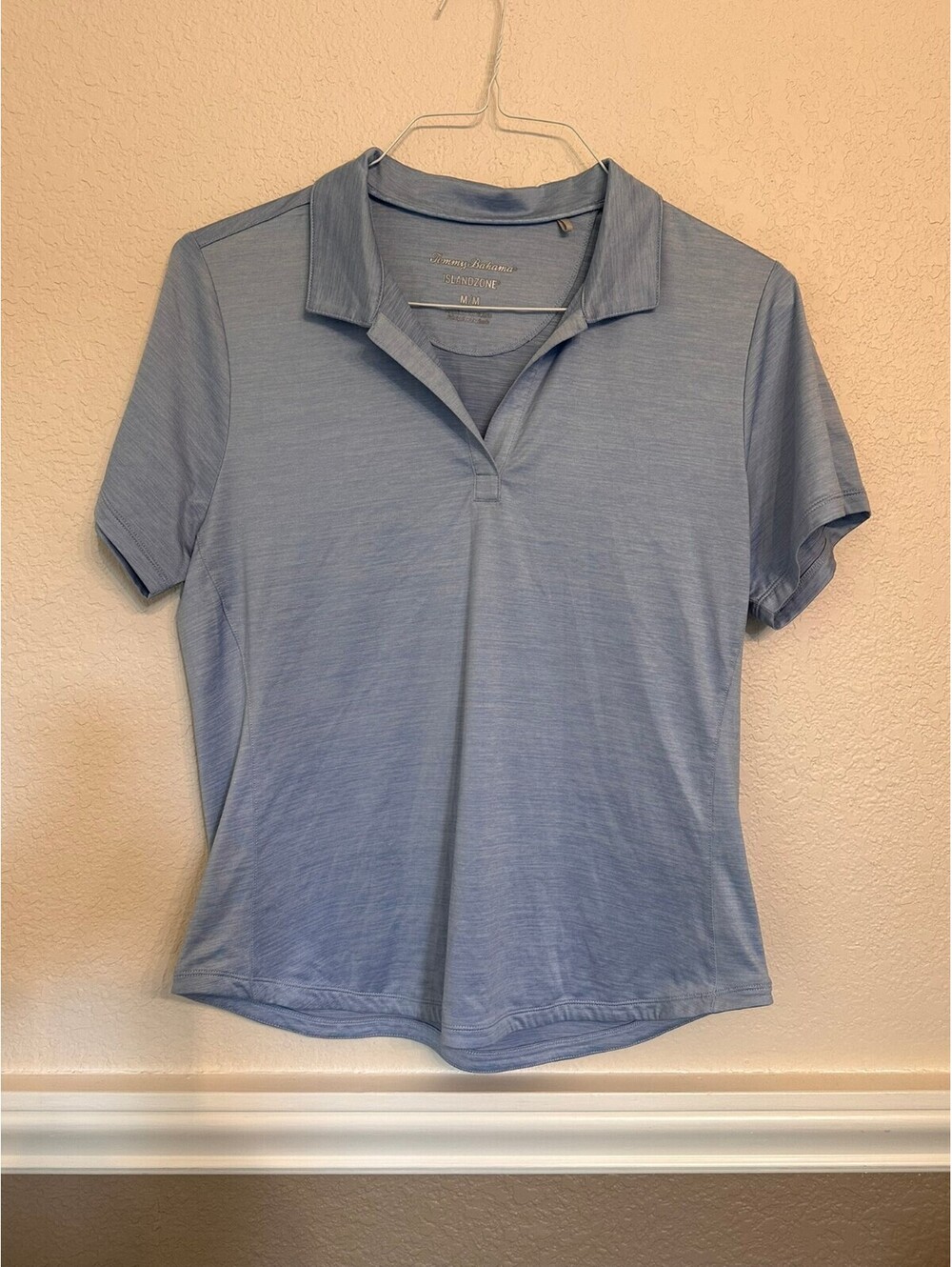 Tommy Bahama IslandZone Womens Medium Blue V-Neck Short Sleeve Polo Golf Topm